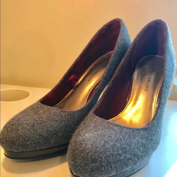 Heels!! - Picture 2 of 3